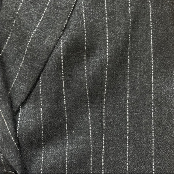 Charcoal striped suit - Picture 4 of 8